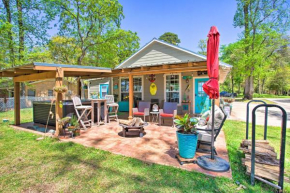 Pet-Friendly Lakefront Abode with Hot Tub!